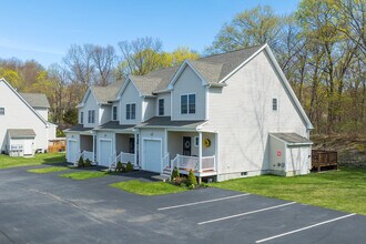 58 Reed Ave in North Attleboro, MA - Building Photo - Building Photo