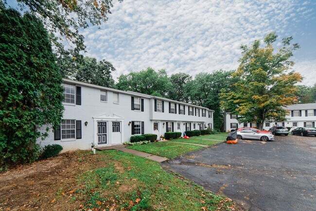 Hartford Square Townhomes