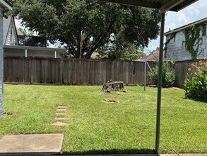 518 Avenue of Oaks St in Houston, TX - Building Photo - Building Photo
