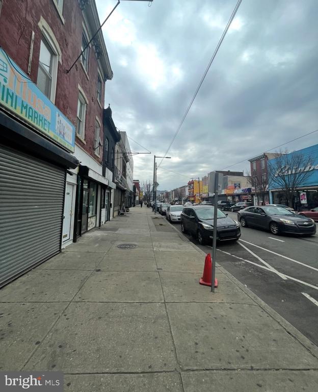 4087 Lancaster Ave in Philadelphia, PA - Building Photo - Building Photo