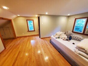 23 N Maple St in Hadley, MA - Building Photo - Building Photo