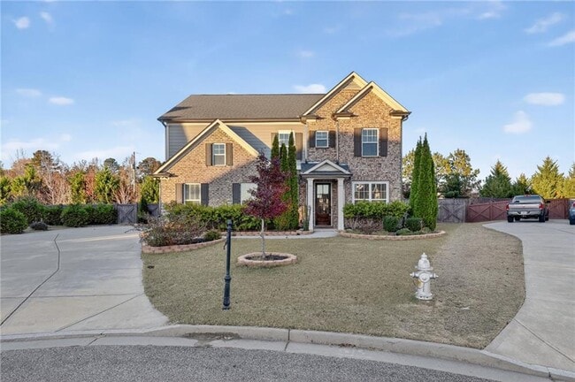 property at 3515 Knobcone Dr