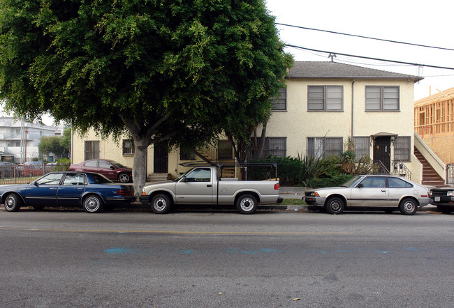 503 Venice Way in Inglewood, CA - Building Photo - Building Photo