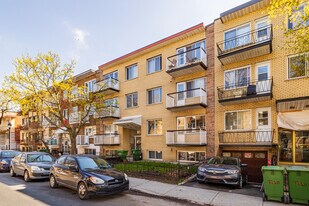 7230 Cartier Rue in Montréal, QC - Building Photo