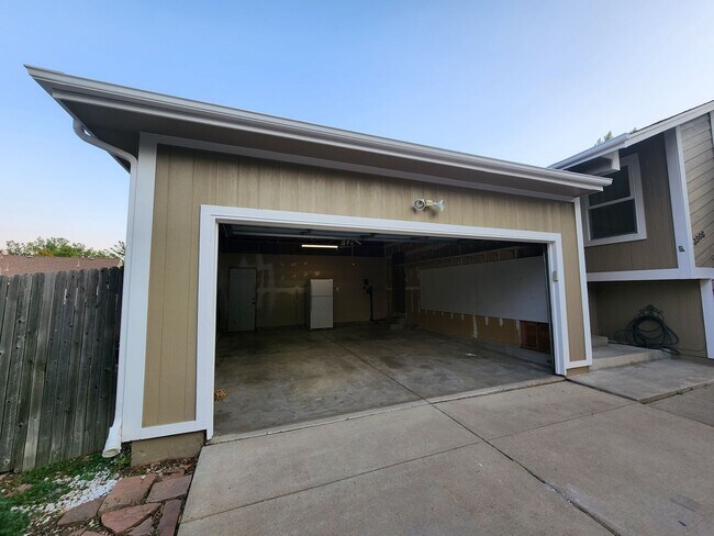 3566 S Telluride Way in Aurora, CO - Building Photo - Building Photo