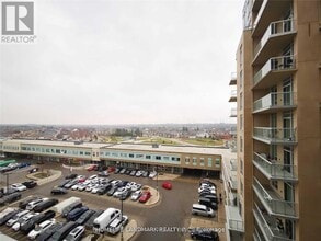 8323 Kennedy Rd in Markham, ON - Building Photo - Building Photo