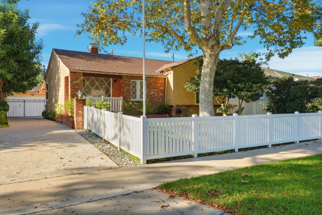 1808 N Edison Blvd in Burbank, CA - Building Photo - Building Photo