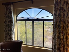 5751 N Kolb Rd in Tucson, AZ - Building Photo - Building Photo