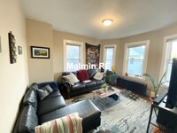 8 Sunset St, Unit 1 in Boston, MA - Foto de edificio - Building Photo