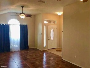 10216 Tustin Terrace in Fort Worth, TX - Building Photo - Building Photo