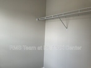 1011 Virginia Oak Ln in Lawrenceville, GA - Building Photo - Building Photo