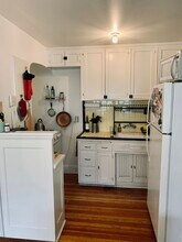 3124 W 44th St, Unit Apartment 2 in Minneapolis, MN - Building Photo - Building Photo
