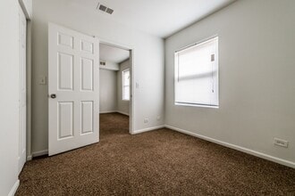 5800-04 S Artesian Ave Chicago, IL 60629 in Chicago, IL - Building Photo - Building Photo