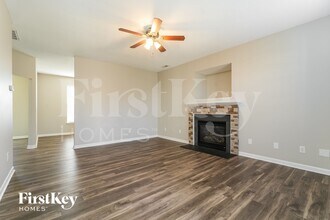 101 Ashley Ridge Dr in Burlington, NC - Building Photo - Building Photo