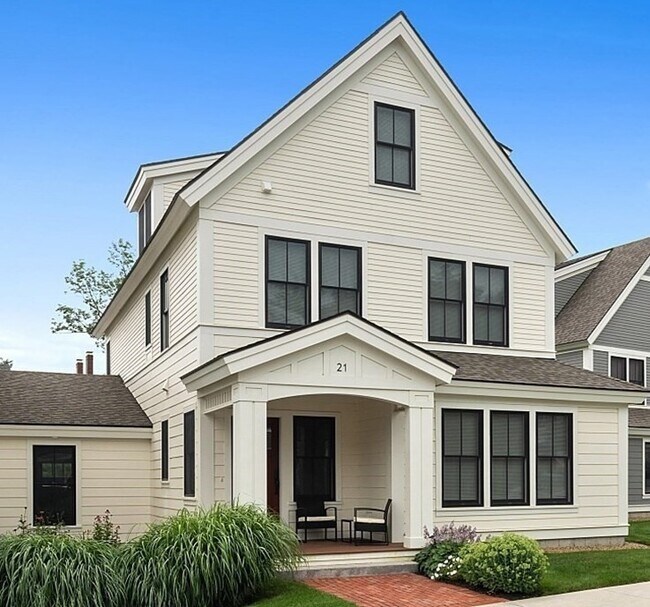 21 Saw Mill Cir in Manchester by the Sea, MA - Building Photo - Building Photo