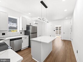 2331 N Front St in Philadelphia, PA - Building Photo