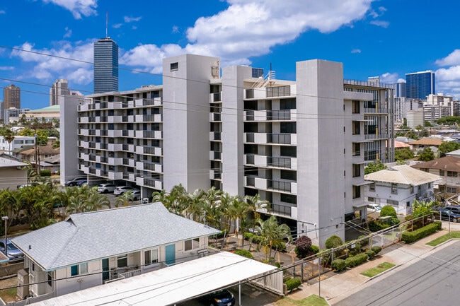 The Pumehana in Honolulu, HI - Building Photo - Building Photo