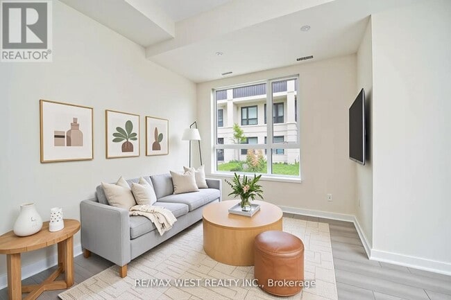 65 Saigon Dr in Richmond Hill, ON - Building Photo - Building Photo