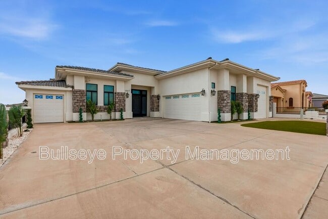 property at 1527 E Villa Maria Dr