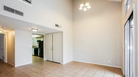 8364 Valley 950th Dr