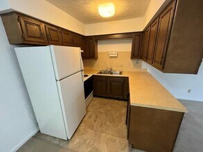 1515 Walnut St in Kenova, WV - Building Photo - Building Photo