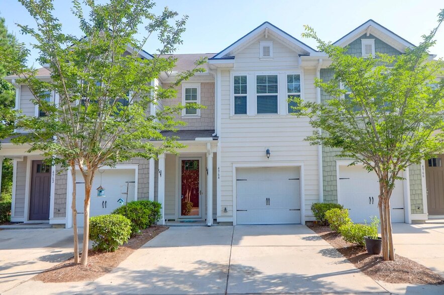 4964 Hay Bale Ct, Unit 0922 in Summerville, SC - Building Photo