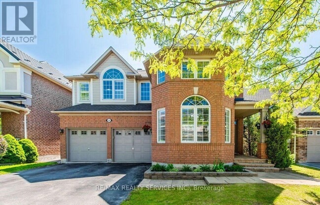 property at 1584 Stevenson St