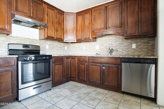 6201 Tesuque Dr in El Paso, TX - Building Photo - Building Photo