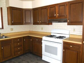 29 Manor Dr-Unit -30 Manor Dr. in Collinsville, IL - Building Photo - Building Photo