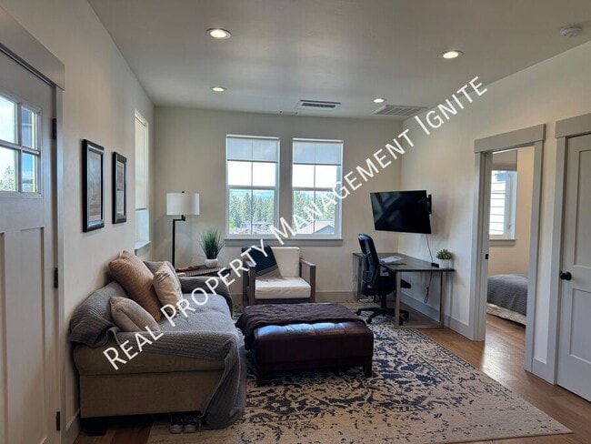 property at 62677 NW Mehama Ct