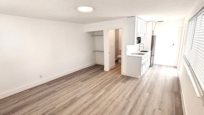 721 N 68th Terrace in Hollywood, FL - Foto de edificio - Building Photo