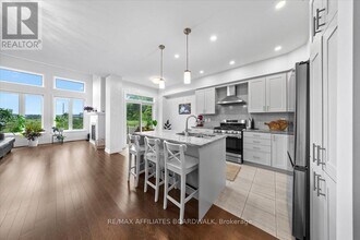 87 Canvasback Rdg in Ottawa, ON - Building Photo - Building Photo