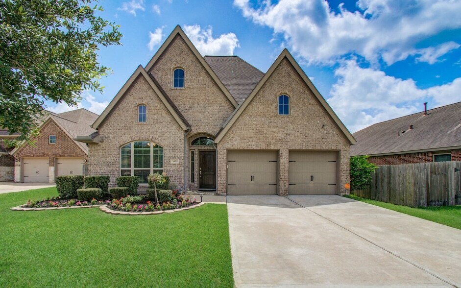 3605 Dolan Trail Ct in Pearland, TX - Building Photo