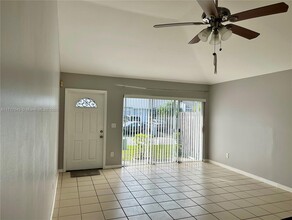 10371 SW 205th Terrace in Cutler Bay, FL - Building Photo - Building Photo