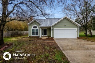 3626 Broad Oak Dr in Charlotte, NC - Building Photo