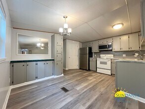 433 Hickory Ave in Niceville, FL - Building Photo - Building Photo