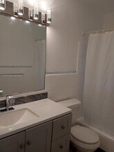 2435 Plunkett St in Hollywood, FL - Foto de edificio - Building Photo