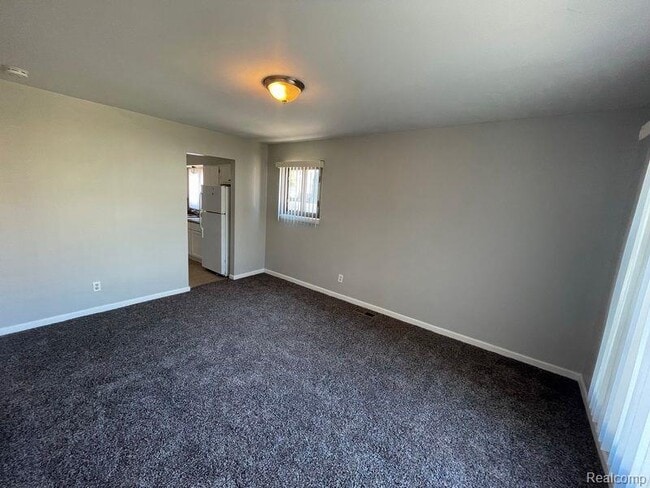 59 W Harwood Ave in Madison Heights, MI - Building Photo - Building Photo