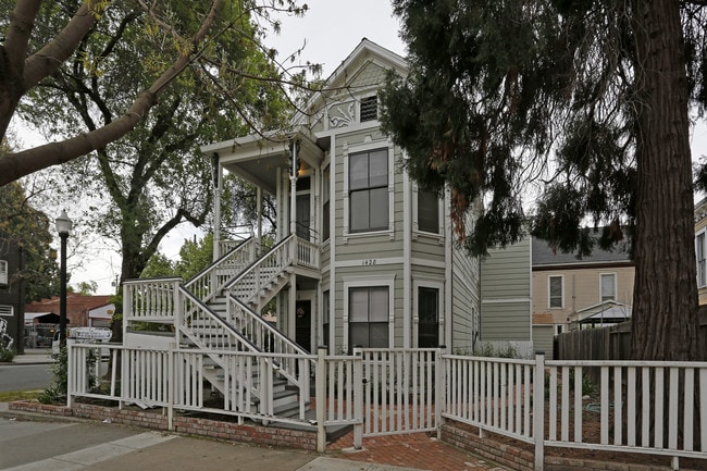 1428 F St in Sacramento, CA - Foto de edificio - Building Photo