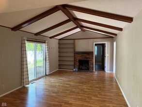 124 Carlin Dr in Carmel, IN - Building Photo - Building Photo