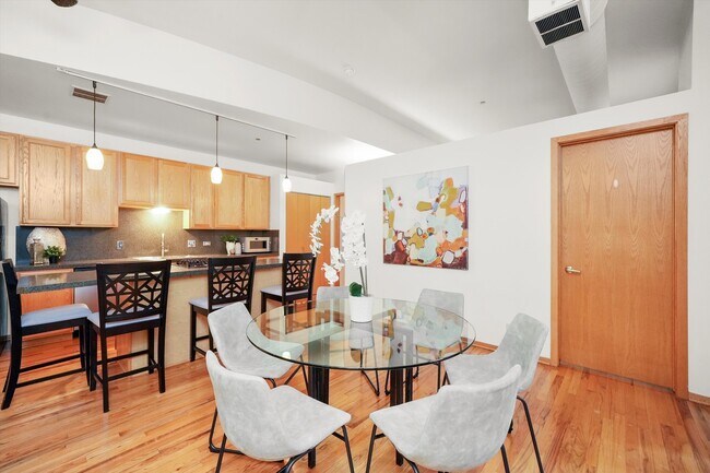 property at 910 S Michigan Ave