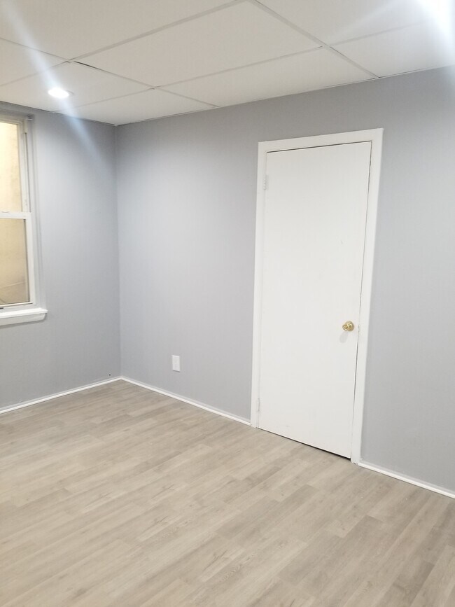 76 Victory Blvd in Staten Island, NY - Building Photo - Building Photo