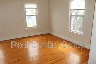 171 Lancaster St in Cohoes, NY - Building Photo - Building Photo