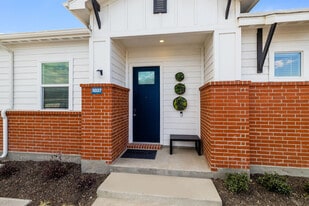 Yardly Town Center in Anna, TX - Building Photo