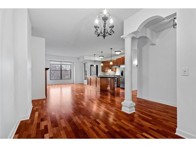 property at 317 Groveland Ave