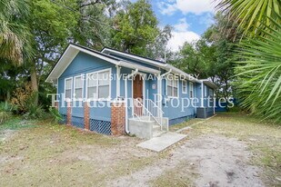 345 W 40th St in Jacksonville, FL - Building Photo