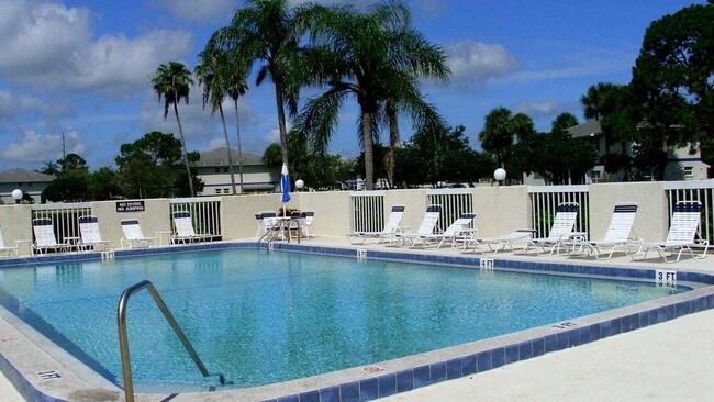 property at 1500 SE Royal Green Cir