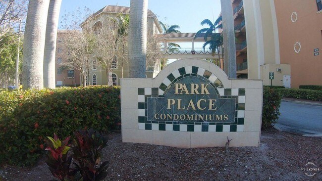 1650 Presidential Way-Unit -502 in West Palm Beach, FL - Building Photo - Building Photo