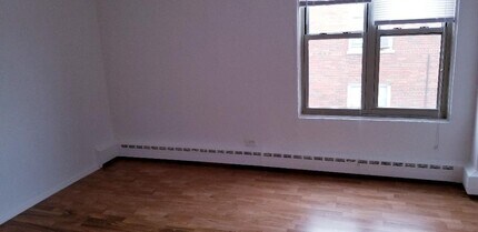2600 W Berwyn Ave in Chicago, IL - Building Photo - Building Photo