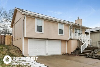 1604 Hartford Rd in Independence, MO - Building Photo - Building Photo